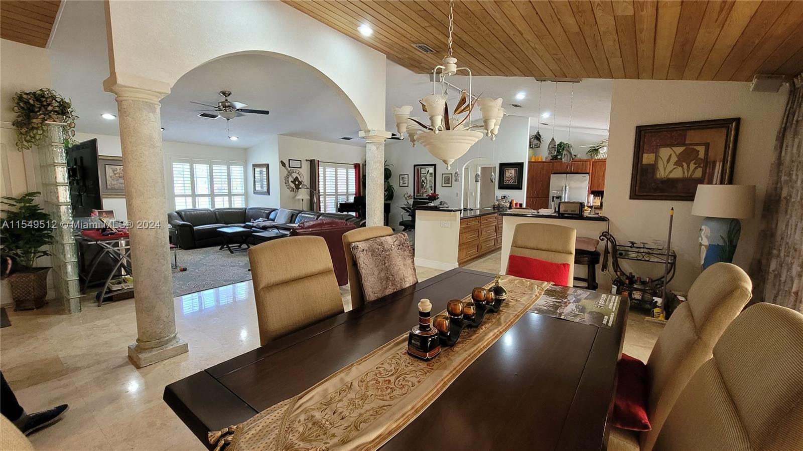 Miami, FL, 33187 United States, 4 Bedrooms Bedrooms, ,2 BathroomsBathrooms,Residential,For Sale,A11549512