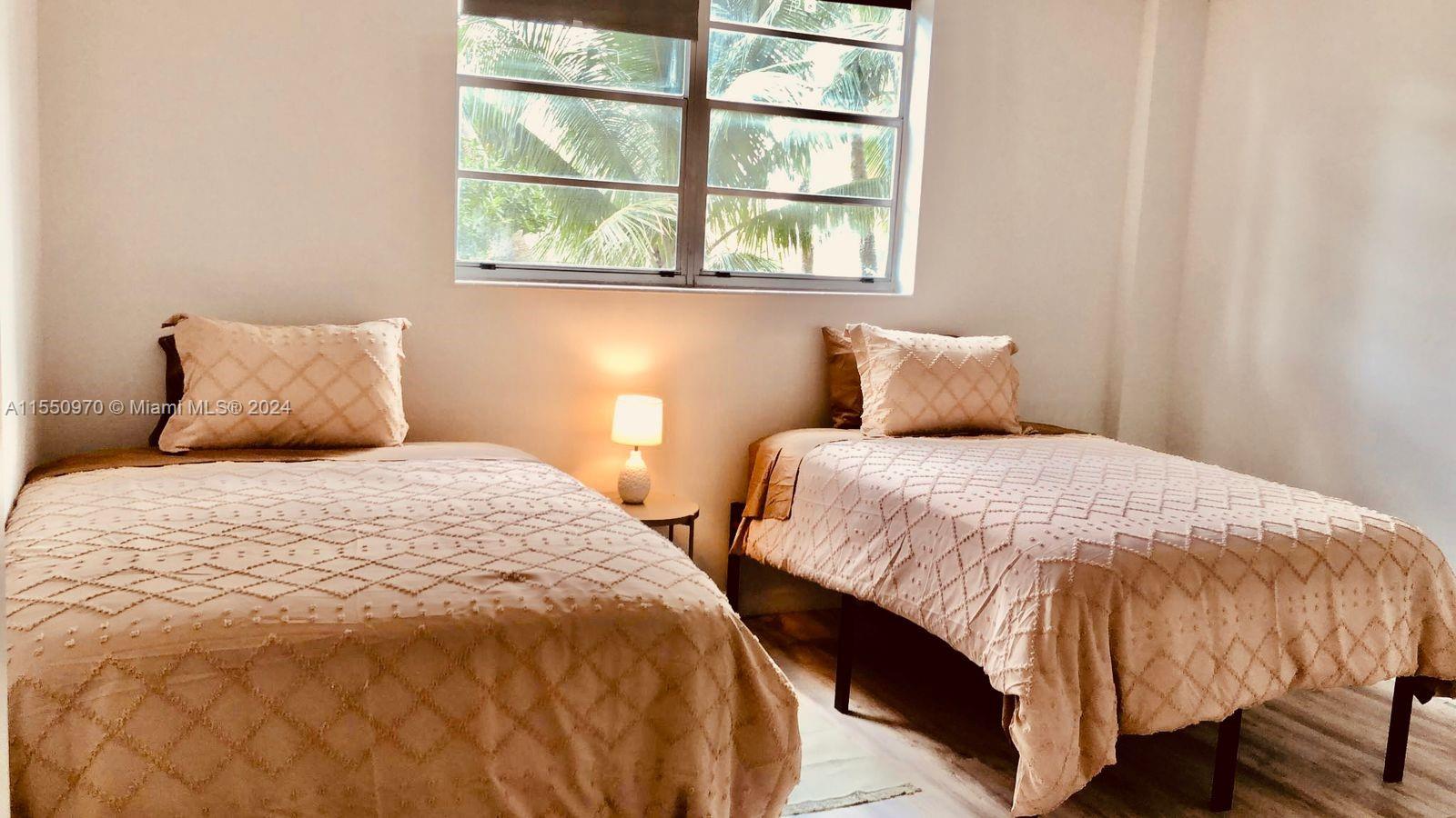 4001 Ocean Dr, Hollywood, FL, 33019 United States, 1 Bedroom Bedrooms, ,1 BathroomBathrooms,Residential,For Sale,Ocean Dr,A11550970