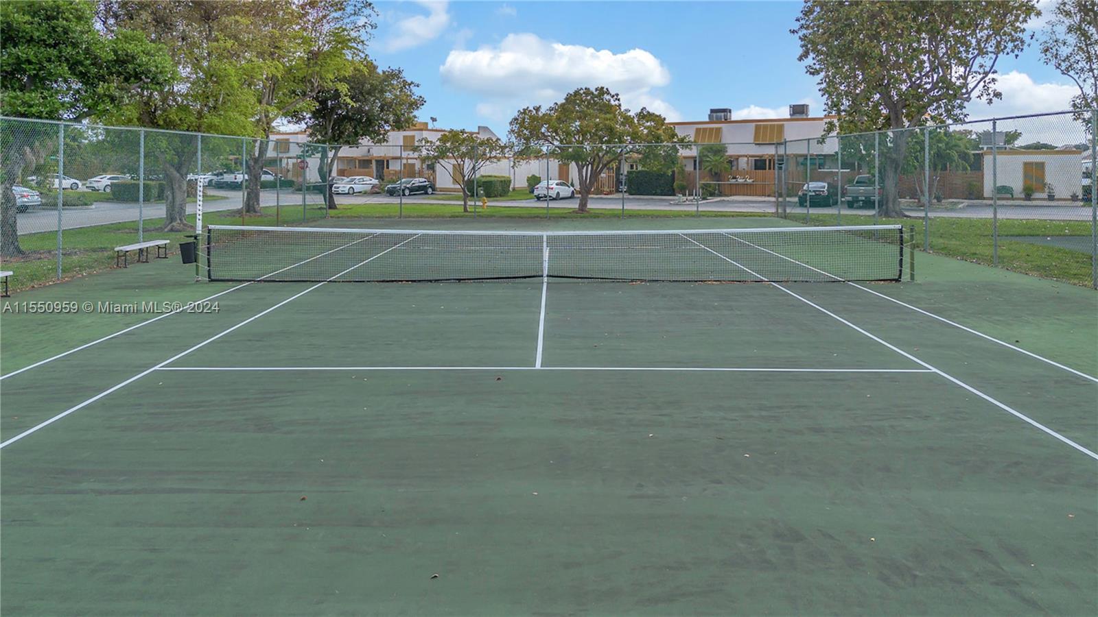 1072 131st Pl Ct, Miami, FL, 33184 United States, 3 Bedrooms Bedrooms, ,3 BathroomsBathrooms,Residential,For Sale,131st Pl Ct,A11550959