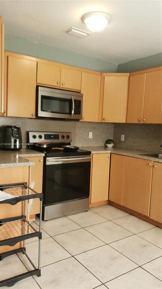 2422 87th St, Miami, FL, 33147 United States, 3 Bedrooms Bedrooms, ,3 BathroomsBathrooms,Residential,For Sale,87th St,A11550963