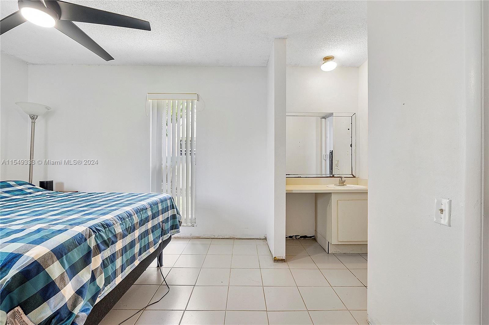 5256 6th Ave, Oakland Park, FL, 33334 United States, 3 Bedrooms Bedrooms, ,2 BathroomsBathrooms,Residential,For Sale,6th Ave,A11549333