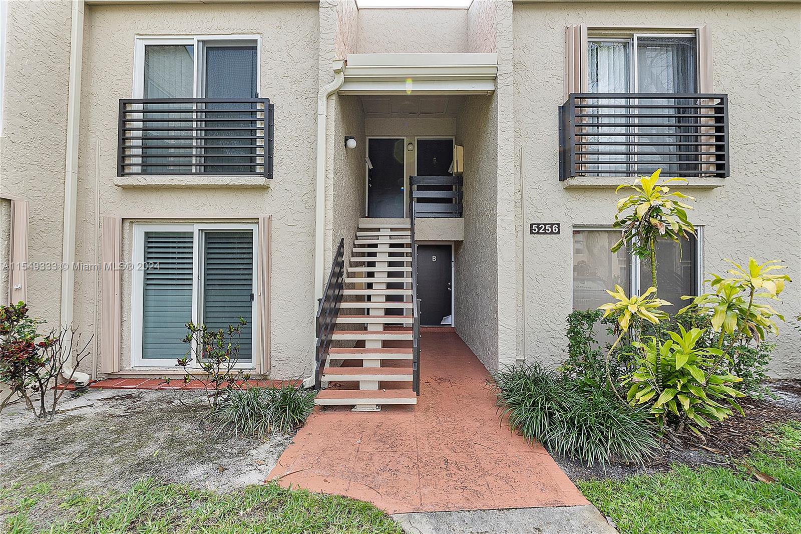 5256 6th Ave, Oakland Park, FL, 33334 United States, 3 Bedrooms Bedrooms, ,2 BathroomsBathrooms,Residential,For Sale,6th Ave,A11549333