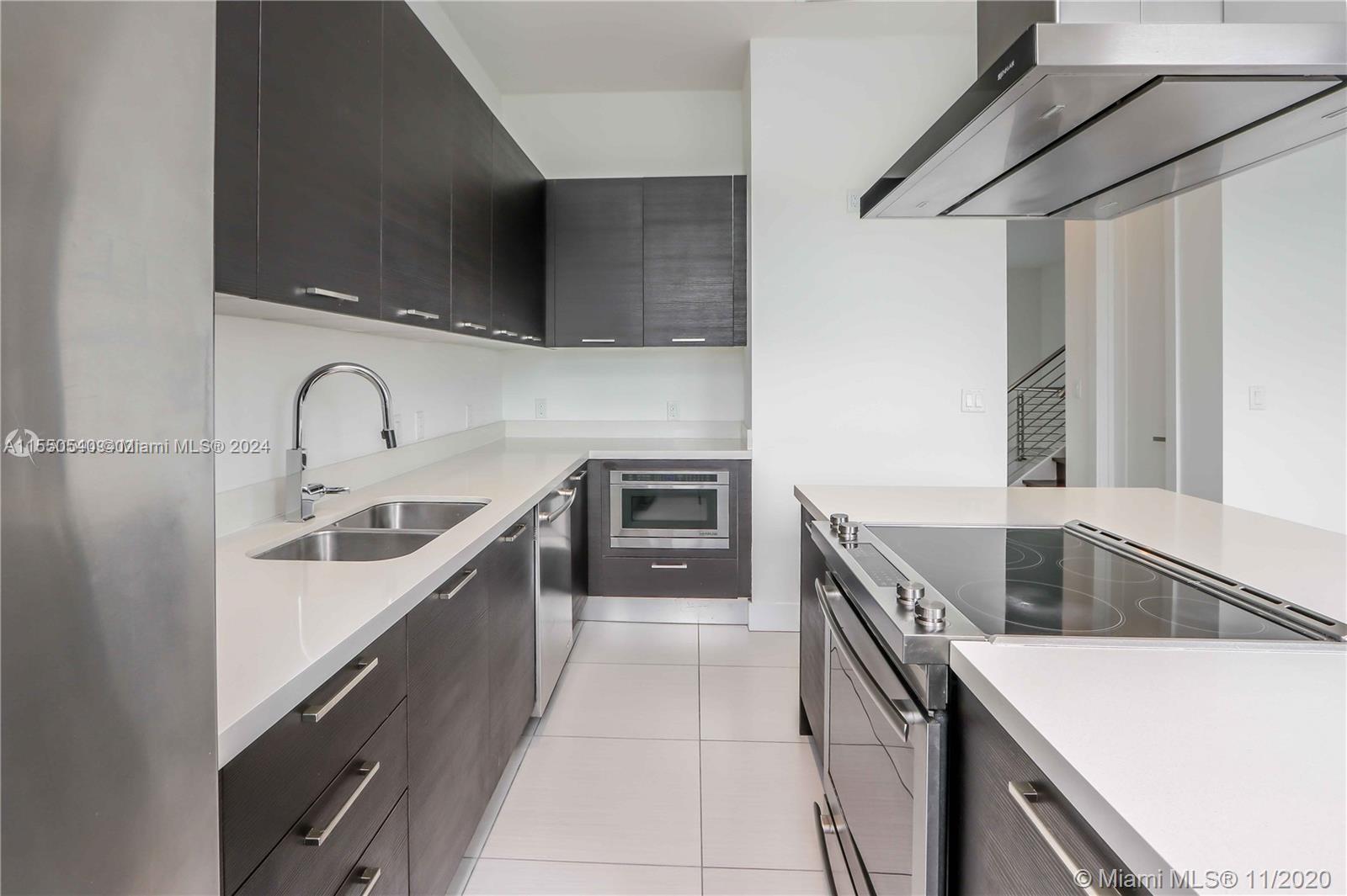 9113 NW 33rd St 9113, Doral, Florida 33172, 4 Bedrooms Bedrooms, ,3 BathroomsBathrooms,Residentiallease,For Rent,9113 NW 33rd St 9113,A11550540