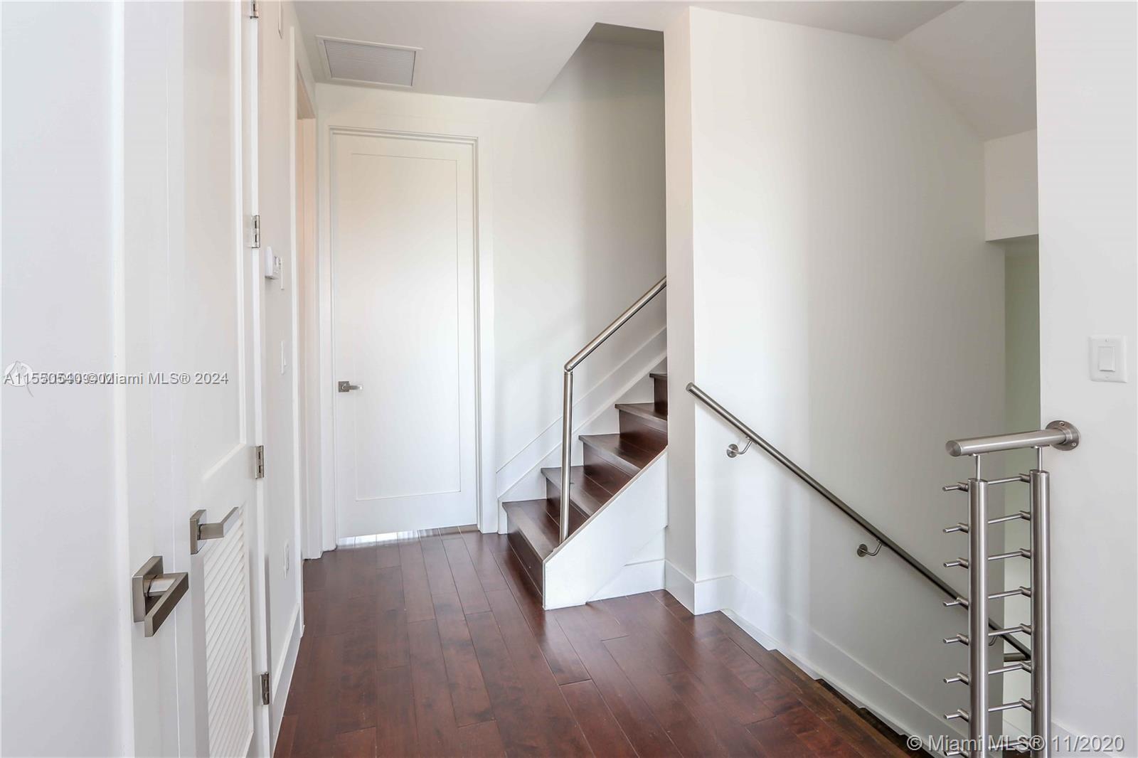 9113 NW 33rd St 9113, Doral, Florida 33172, 4 Bedrooms Bedrooms, ,3 BathroomsBathrooms,Residentiallease,For Rent,9113 NW 33rd St 9113,A11550540