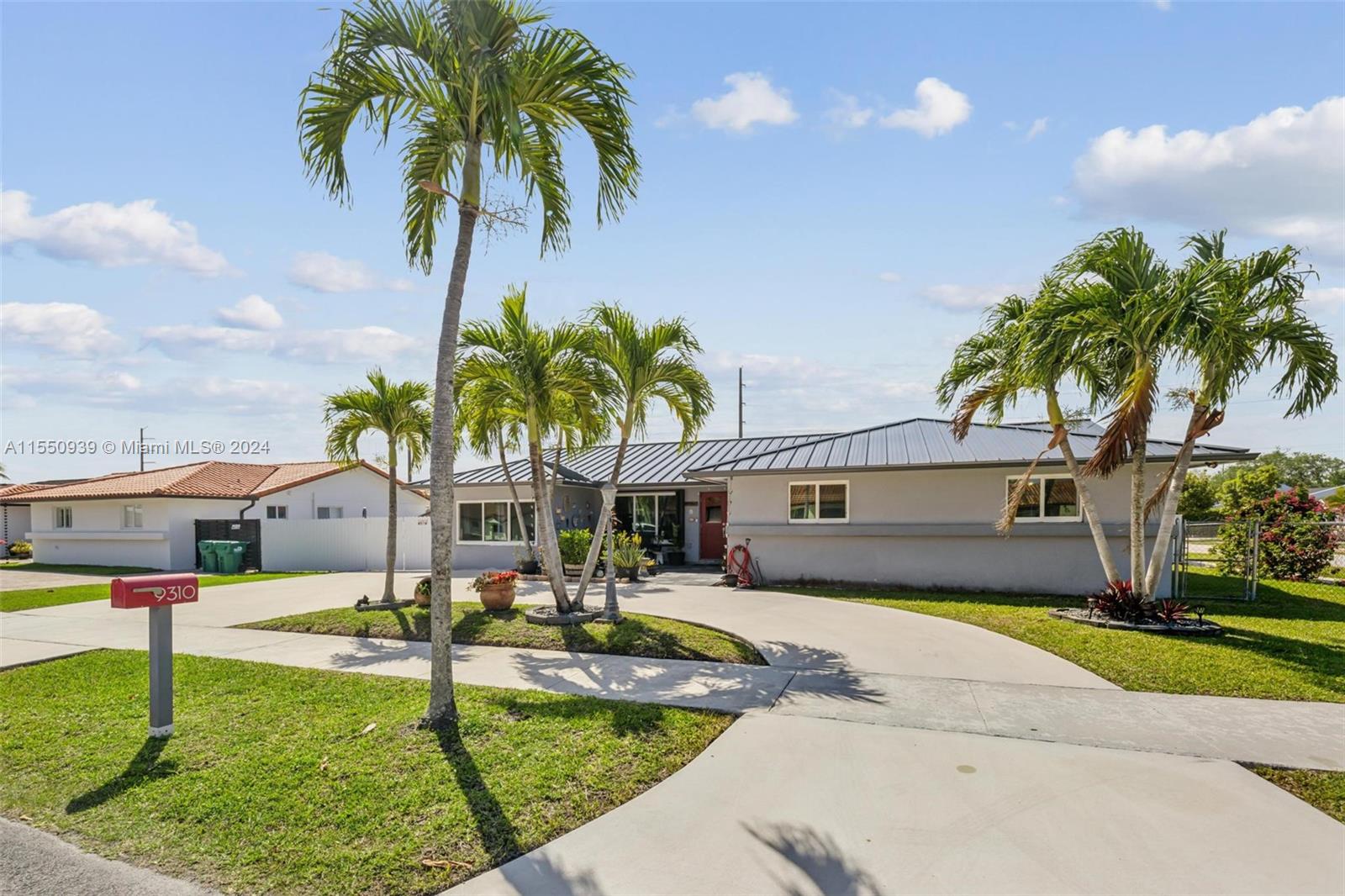 9310 71st St, Miami, FL, 33173 United States, 4 Bedrooms Bedrooms, ,2 BathroomsBathrooms,Residential,For Sale,71st St,A11550939