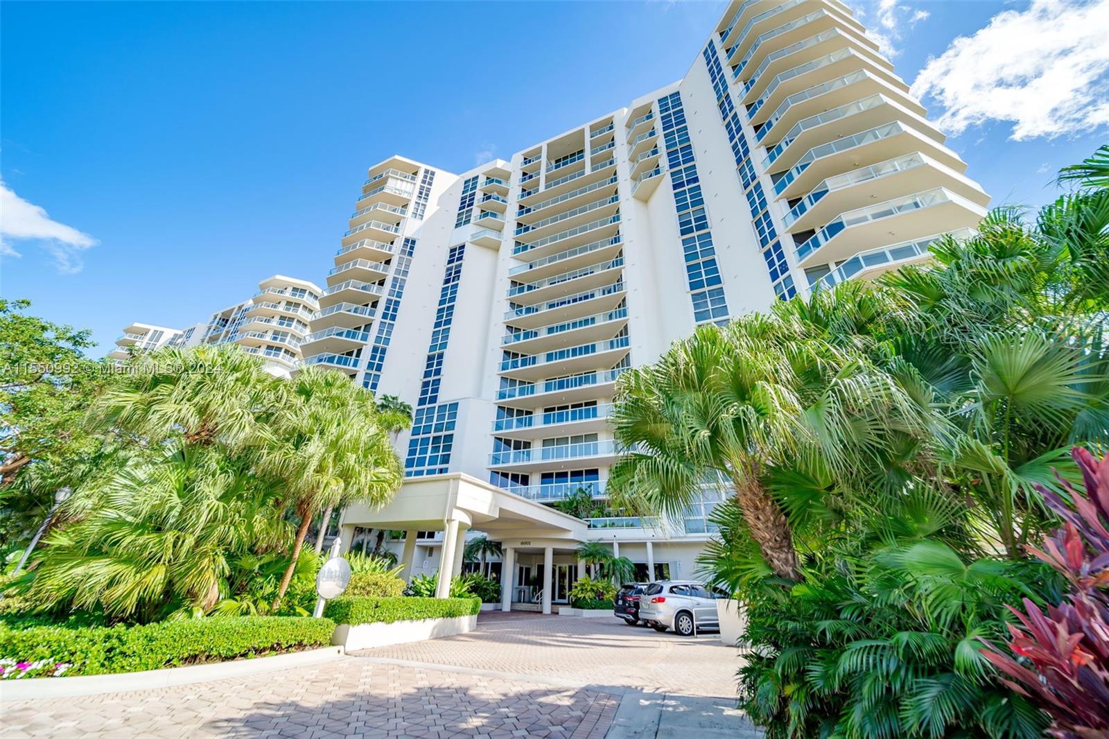 6001 N Ocean Dr #702 For Sale A11550992, FL