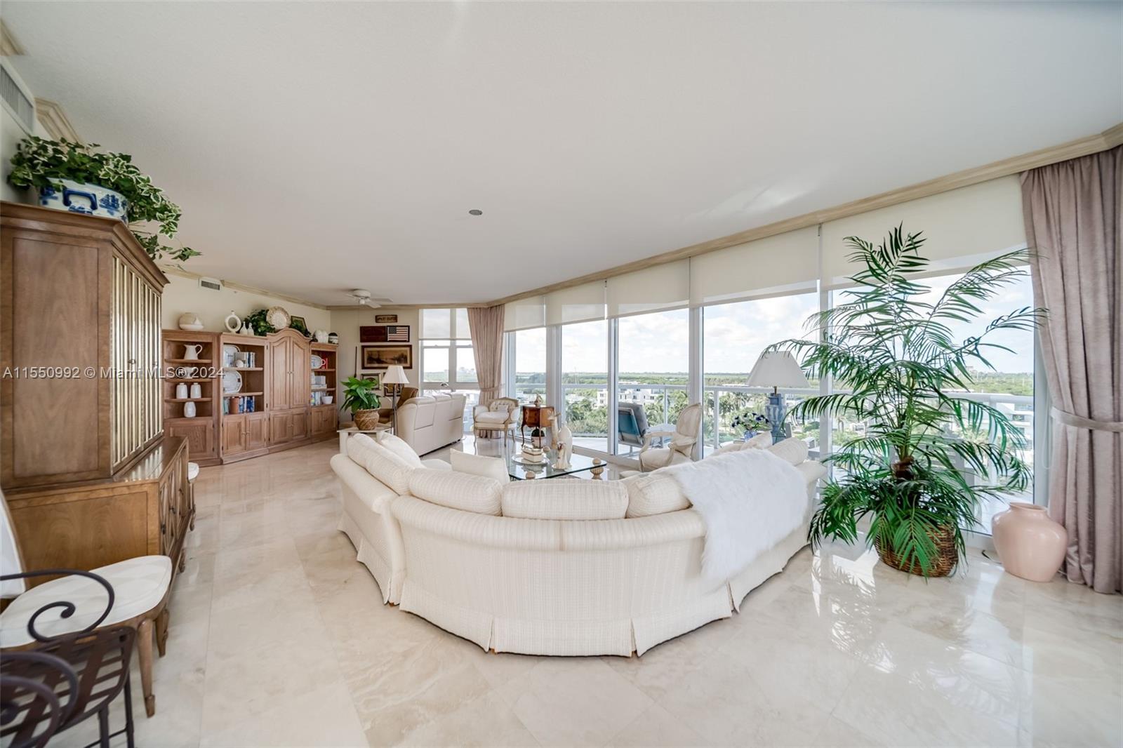 6001 Ocean Dr, Hollywood, FL, 33019 United States, 3 Bedrooms Bedrooms, ,3 BathroomsBathrooms,Residential,For Sale,Ocean Dr,A11550992