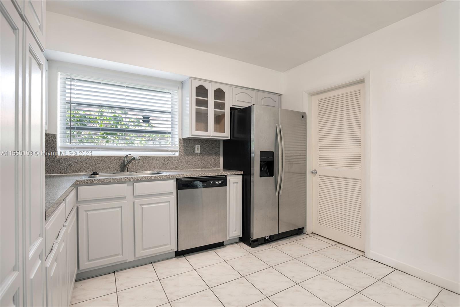 8762 192nd St, Cutler Bay, FL, 33157 United States, 3 Bedrooms Bedrooms, ,2 BathroomsBathrooms,Residential,For Sale,192nd St,A11550103