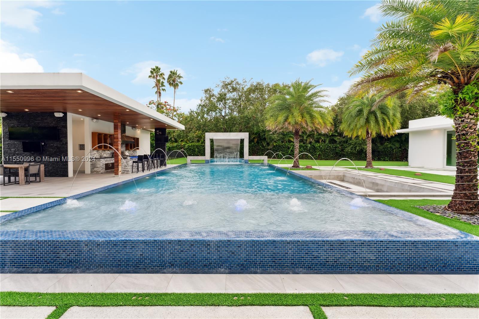 6300 Moss Ranch Rd, Pinecrest, FL, 33156 United States, 8 Bedrooms Bedrooms, ,10 BathroomsBathrooms,Residential,For Sale,Moss Ranch Rd,A11550996