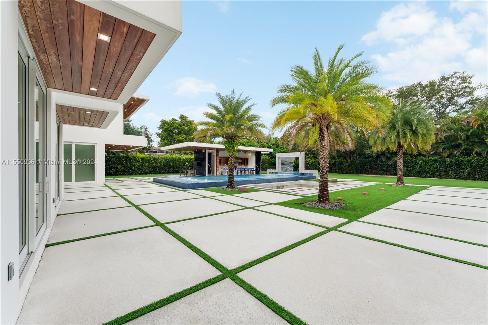 6300 Moss Ranch Rd, Pinecrest, Florida 33156, 8 Bedrooms Bedrooms, 6 Rooms Rooms,10 BathroomsBathrooms,Residential,For Sale,6300 Moss Ranch Rd,A11550996