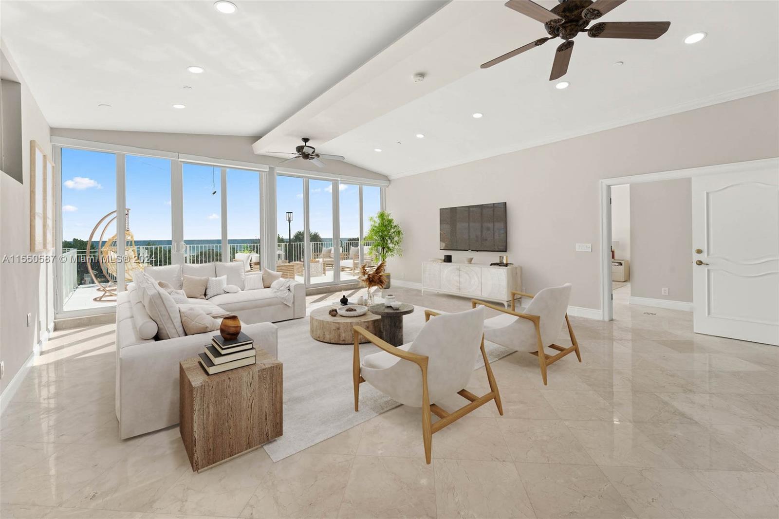 5601 Collins Ave M12, Miami Beach, Florida 33140, 5 Bedrooms Bedrooms, ,4 BathroomsBathrooms,Residentiallease,For Rent,5601 Collins Ave M12,A11550587