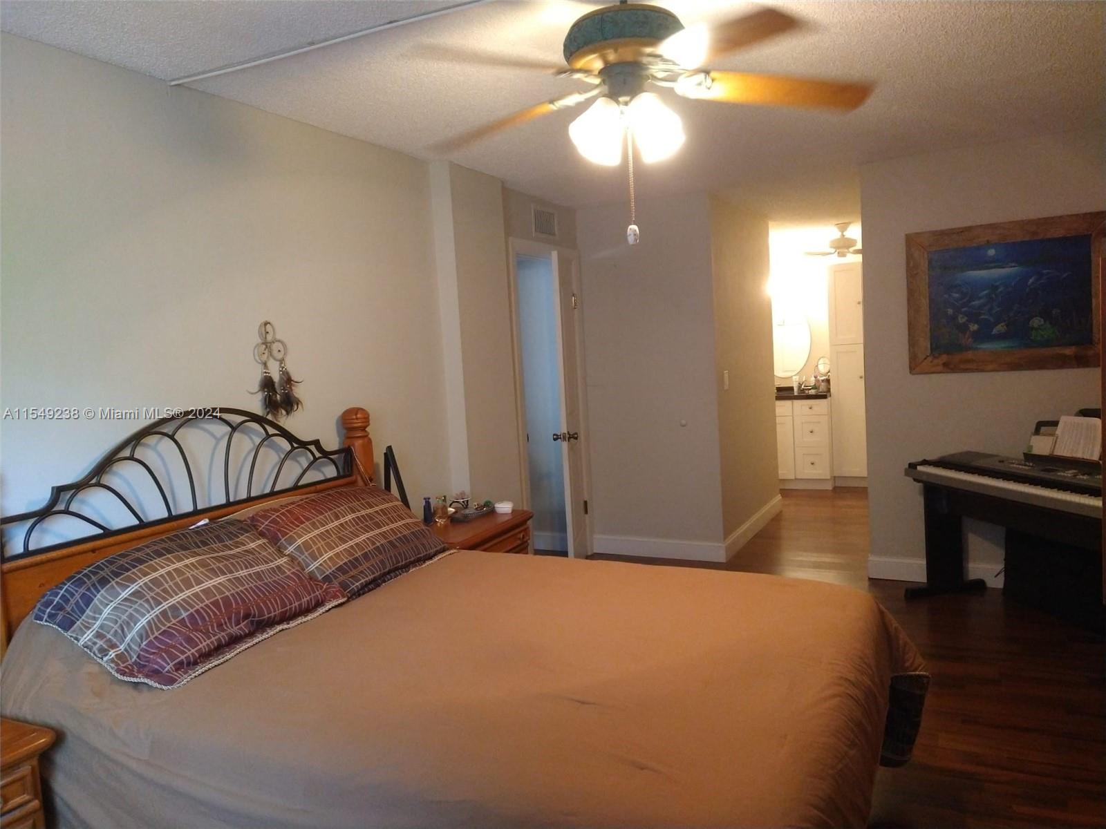 8893 Fontainebleau Blvd, Miami, FL, 33172 United States, 2 Bedrooms Bedrooms, ,2 BathroomsBathrooms,Residential,For Sale,Fontainebleau Blvd,A11549238