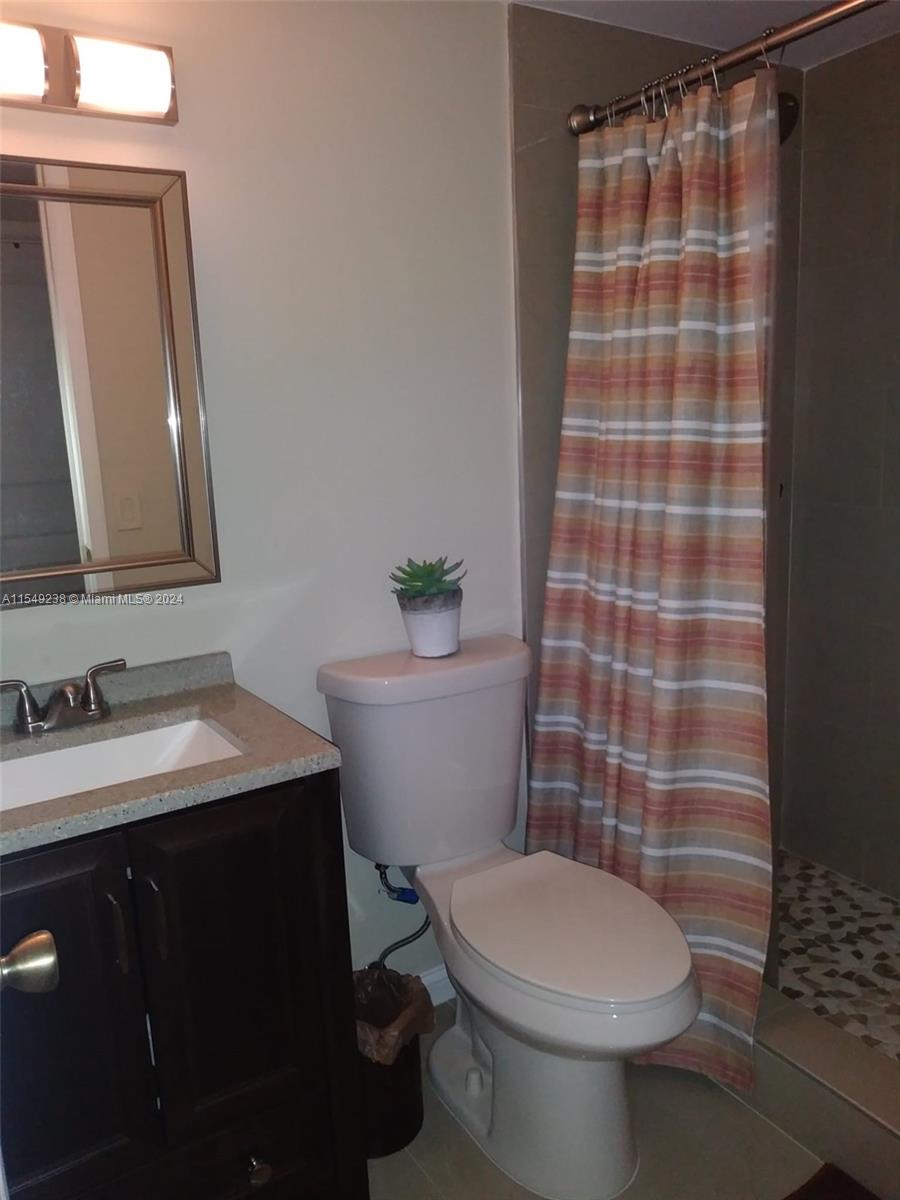 8893 Fontainebleau Blvd, Miami, FL, 33172 United States, 2 Bedrooms Bedrooms, ,2 BathroomsBathrooms,Residential,For Sale,Fontainebleau Blvd,A11549238