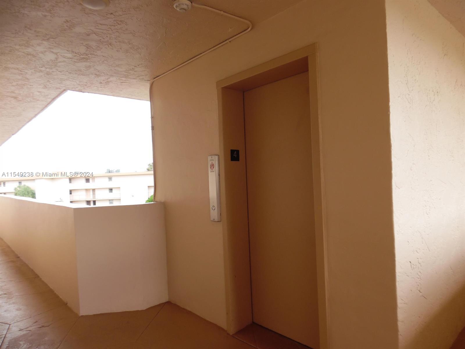 8893 Fontainebleau Blvd, Miami, FL, 33172 United States, 2 Bedrooms Bedrooms, ,2 BathroomsBathrooms,Residential,For Sale,Fontainebleau Blvd,A11549238