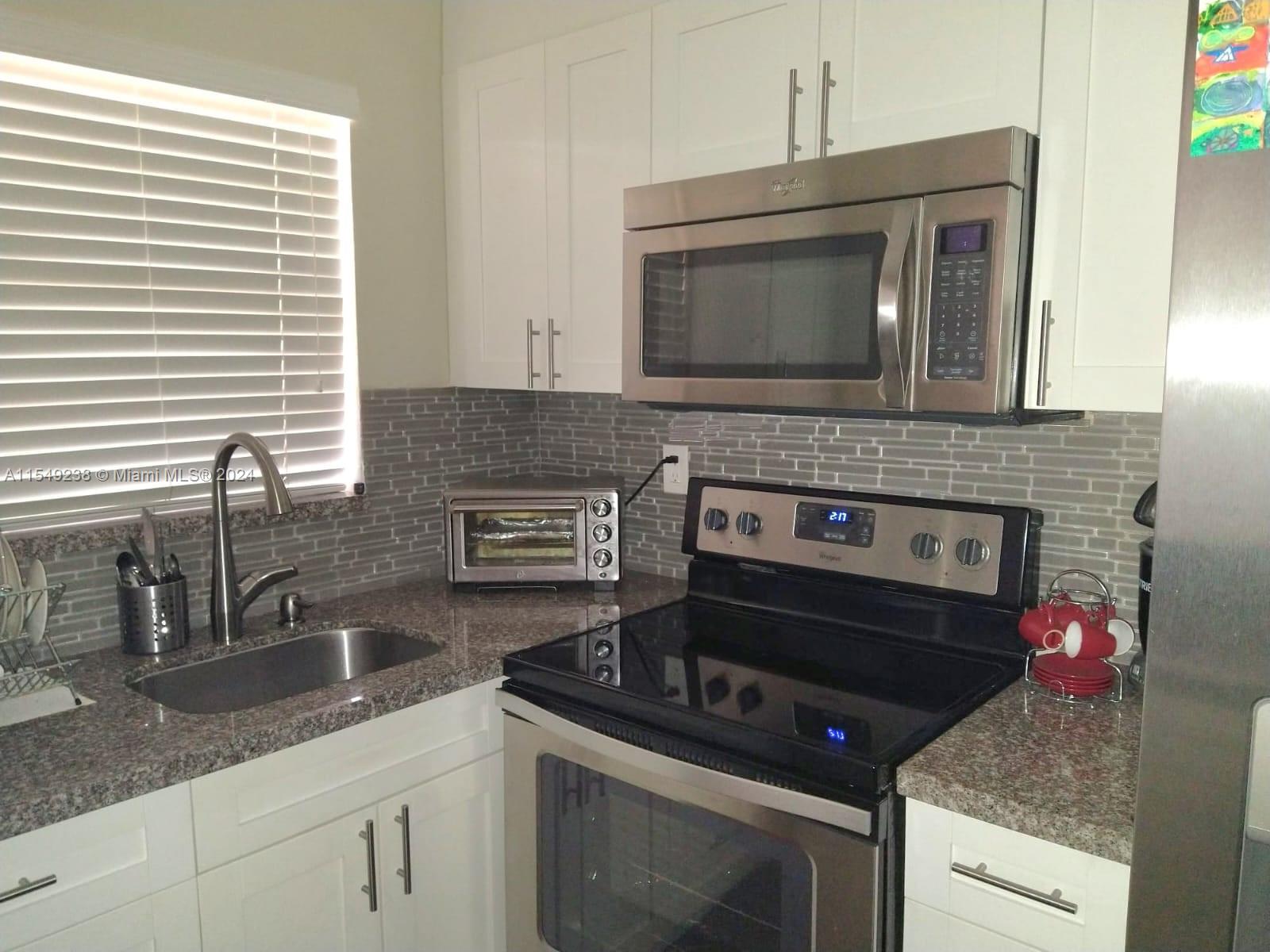 8893 Fontainebleau Blvd, Miami, FL, 33172 United States, 2 Bedrooms Bedrooms, ,2 BathroomsBathrooms,Residential,For Sale,Fontainebleau Blvd,A11549238