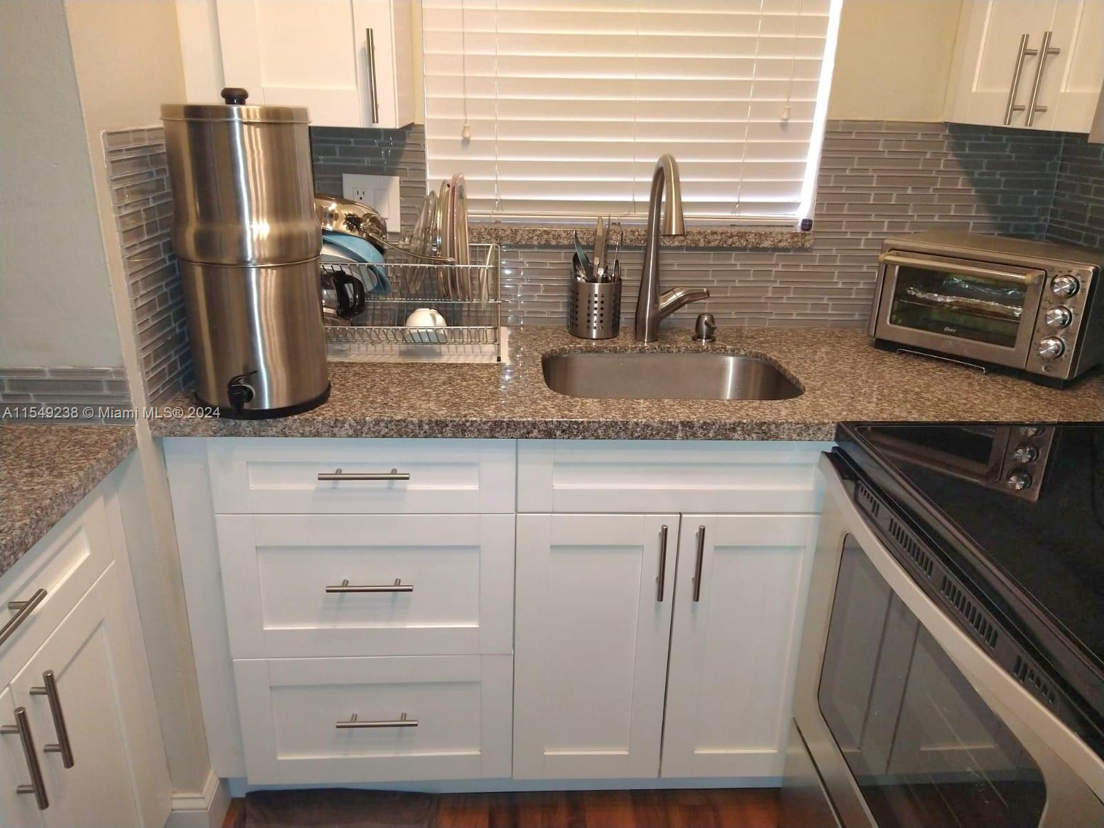 8893 Fontainebleau Blvd, Miami, FL, 33172 United States, 2 Bedrooms Bedrooms, ,2 BathroomsBathrooms,Residential,For Sale,Fontainebleau Blvd,A11549238