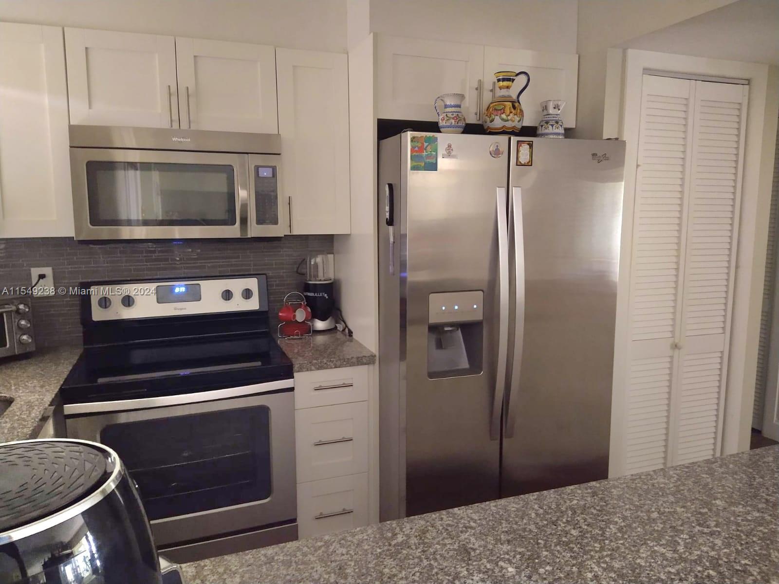 8893 Fontainebleau Blvd, Miami, FL, 33172 United States, 2 Bedrooms Bedrooms, ,2 BathroomsBathrooms,Residential,For Sale,Fontainebleau Blvd,A11549238