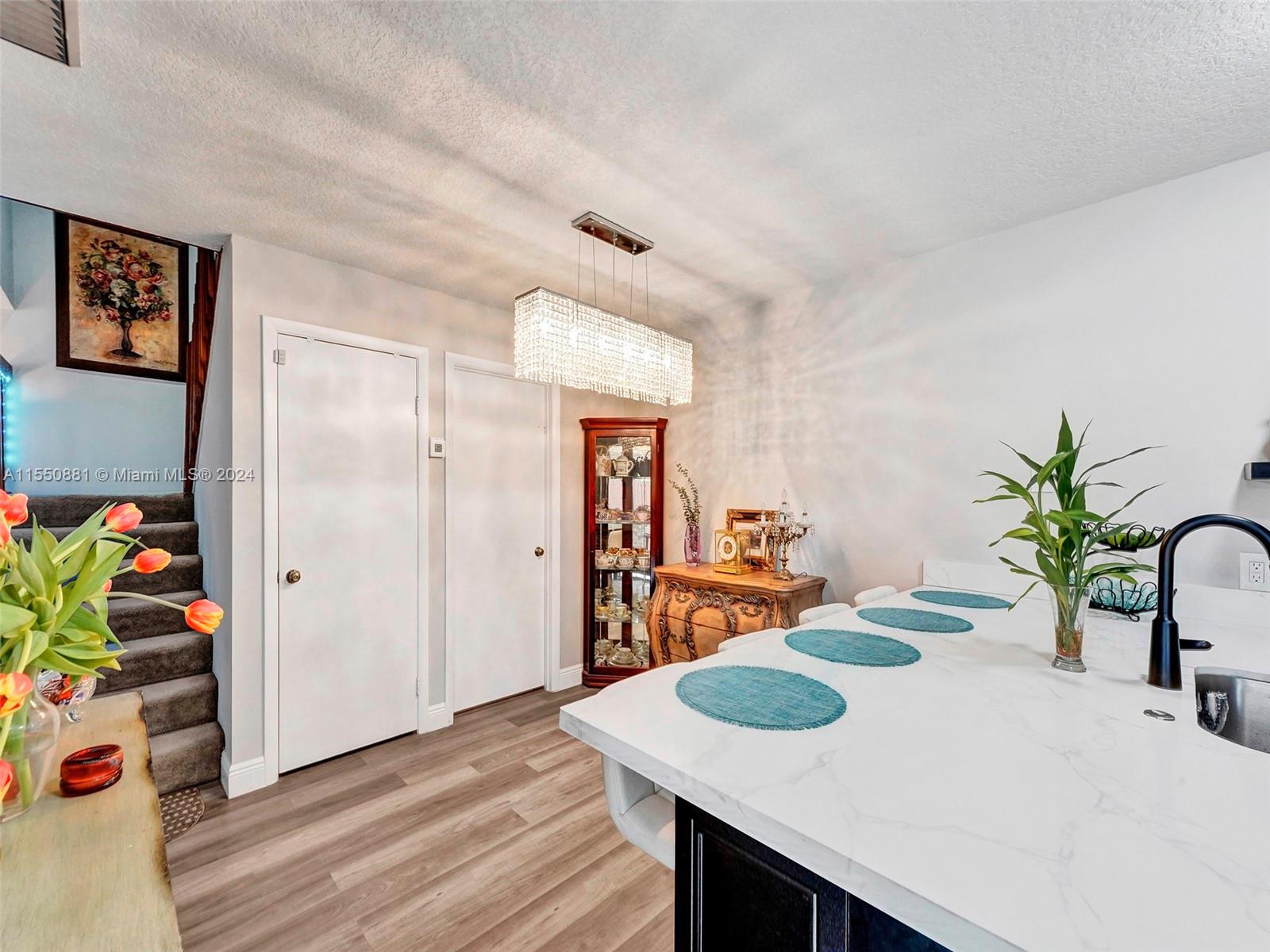 9119 19th Ct, Davie, FL, 33324 United States, 2 Bedrooms Bedrooms, ,2 BathroomsBathrooms,Residential,For Sale,19th Ct,A11550881