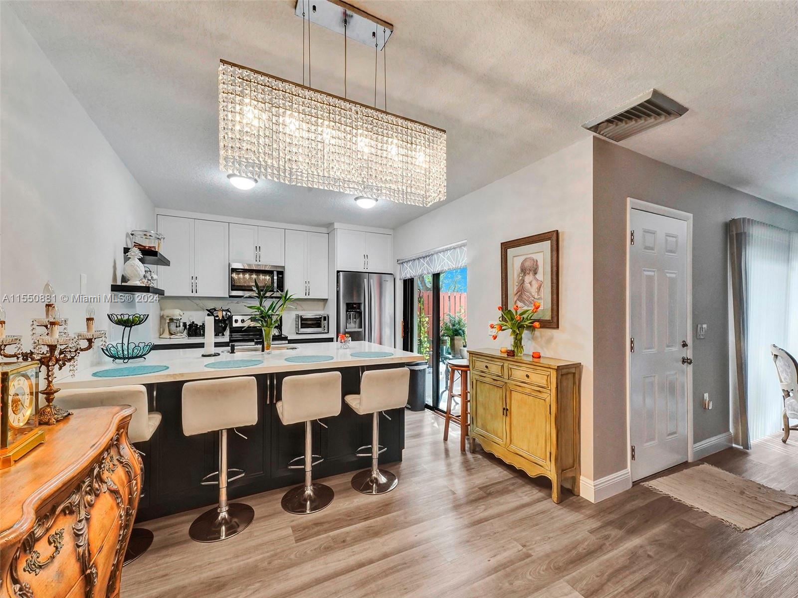 9119 19th Ct, Davie, FL, 33324 United States, 2 Bedrooms Bedrooms, ,2 BathroomsBathrooms,Residential,For Sale,19th Ct,A11550881