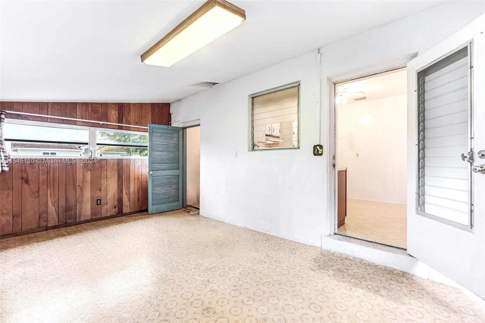 2450 209th Ter, Miami, FL, 33180 United States, 3 Bedrooms Bedrooms, ,2 BathroomsBathrooms,Residential,For Sale,209th Ter,A11545120