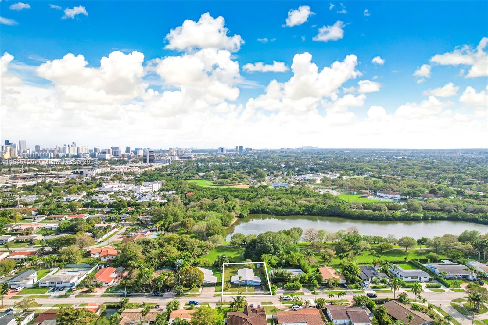 2450 209th Ter, Miami, FL, 33180 United States, 3 Bedrooms Bedrooms, ,2 BathroomsBathrooms,Residential,For Sale,209th Ter,A11545120