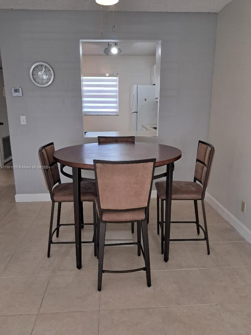 300 Berkley Rd, Hollywood, FL, 33024 United States, 1 Bedroom Bedrooms, ,1 BathroomBathrooms,Residential,For Sale,Berkley Rd,A11551029
