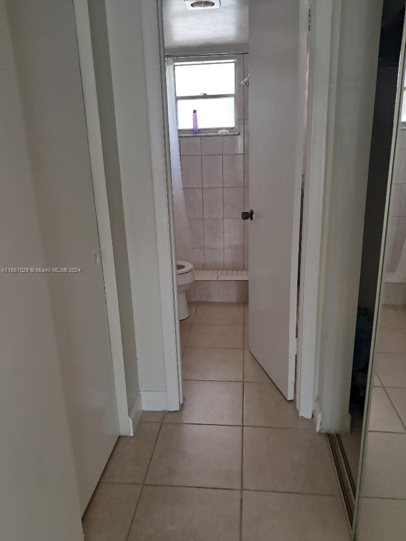 300 Berkley Rd, Hollywood, FL, 33024 United States, 1 Bedroom Bedrooms, ,1 BathroomBathrooms,Residential,For Sale,Berkley Rd,A11551029