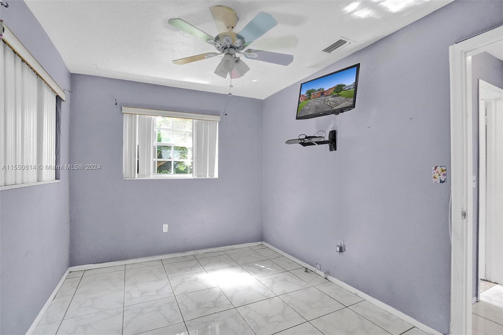 8520 24th Pl, Sunrise, FL, 33322 United States, 3 Bedrooms Bedrooms, ,2 BathroomsBathrooms,Residential,For Sale,24th Pl,A11550814
