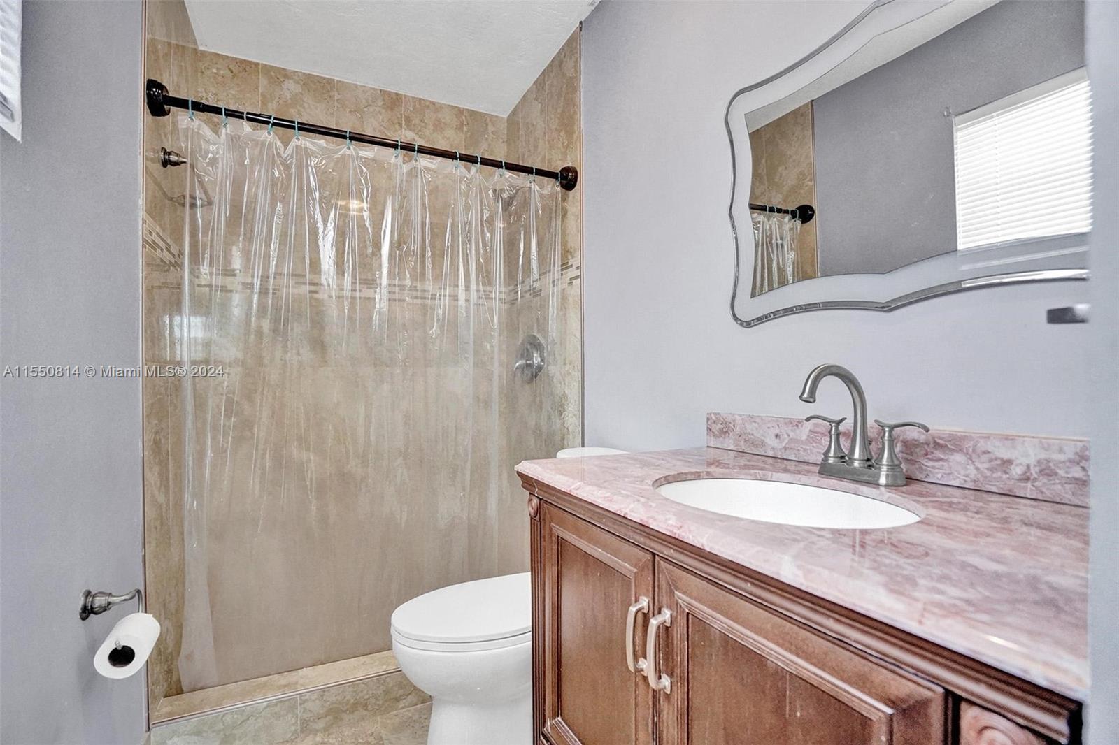 8520 24th Pl, Sunrise, FL, 33322 United States, 3 Bedrooms Bedrooms, ,2 BathroomsBathrooms,Residential,For Sale,24th Pl,A11550814