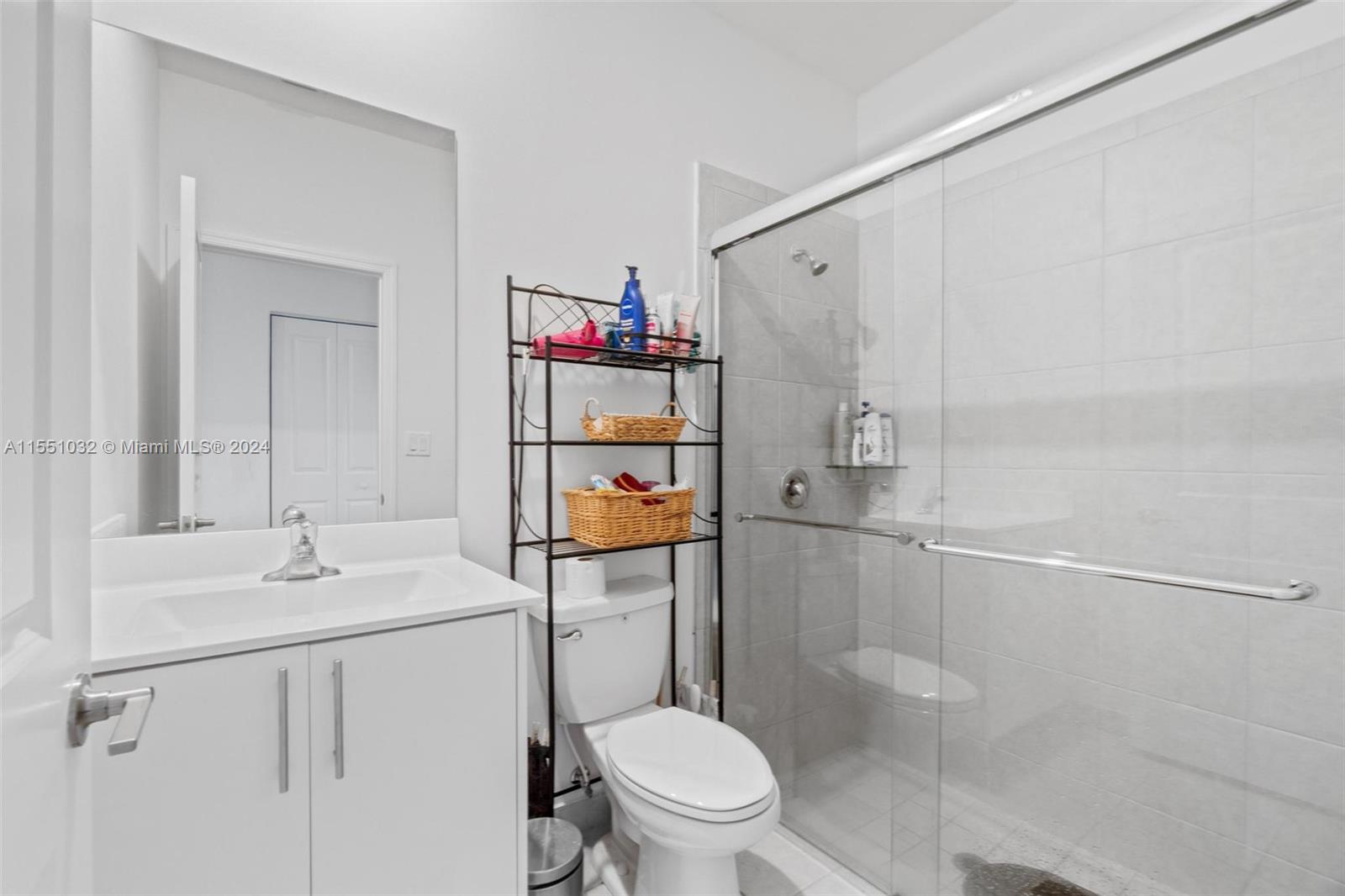 13265 234 ST, Miami, FL, 33032 United States, 4 Bedrooms Bedrooms, ,3 BathroomsBathrooms,Residential,For Sale,234 ST,A11551032
