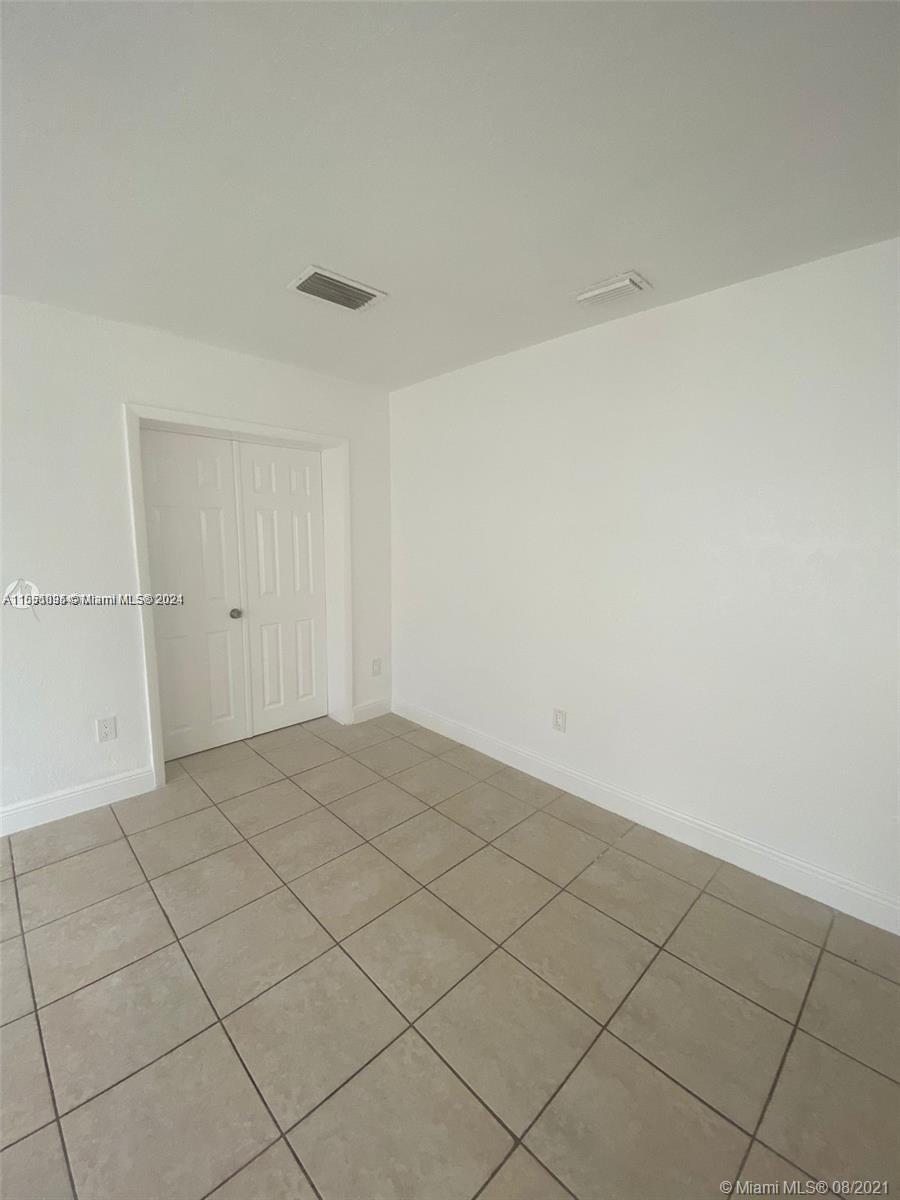 West Park, FL, 33023 United States, 3 Bedrooms Bedrooms, ,1 BathroomBathrooms,Residential,For Sale,A11551035
