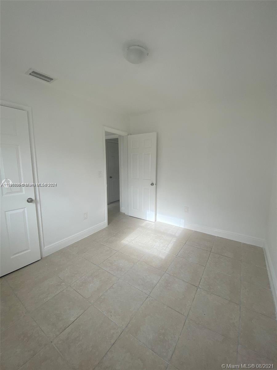 West Park, FL, 33023 United States, 3 Bedrooms Bedrooms, ,1 BathroomBathrooms,Residential,For Sale,A11551035