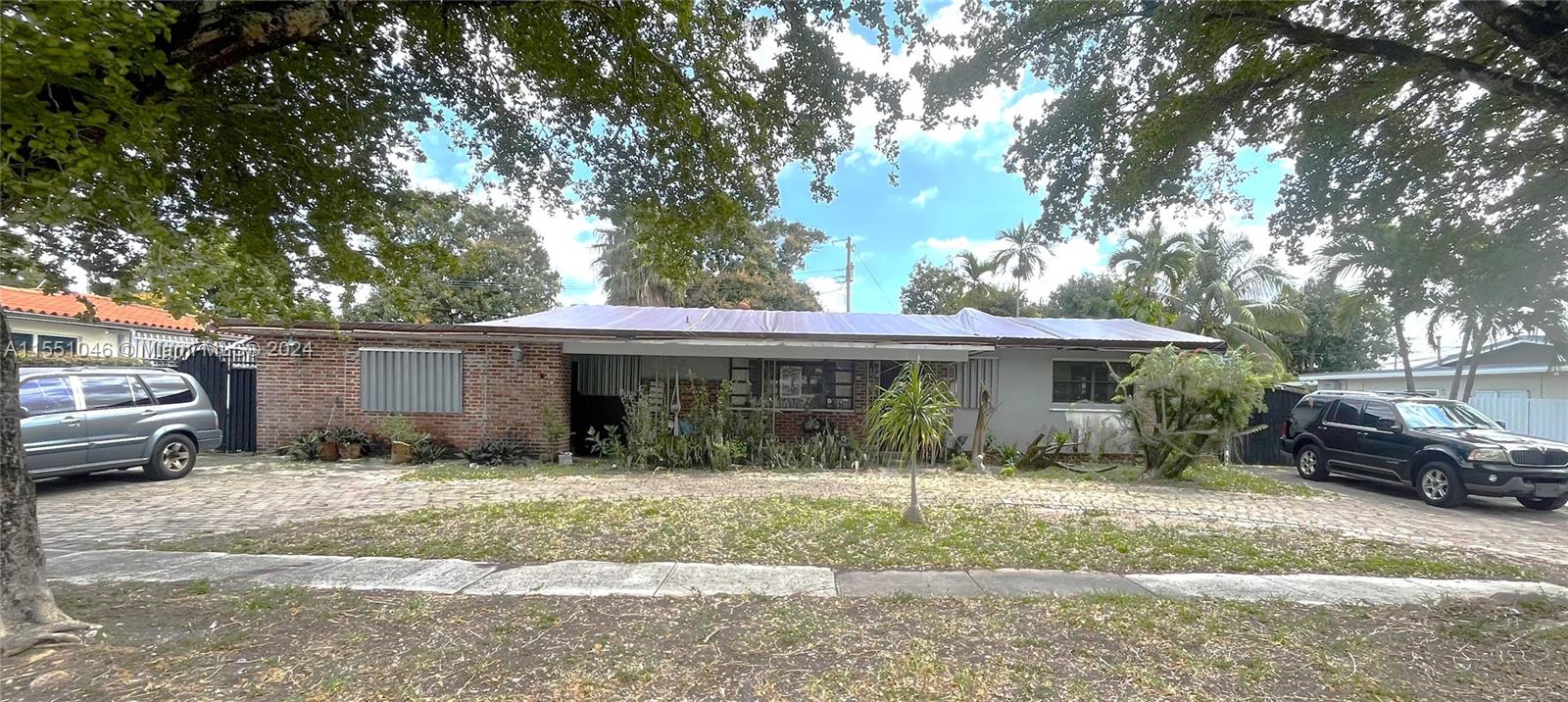 7035 W 10th Ave  For Sale A11551046, FL