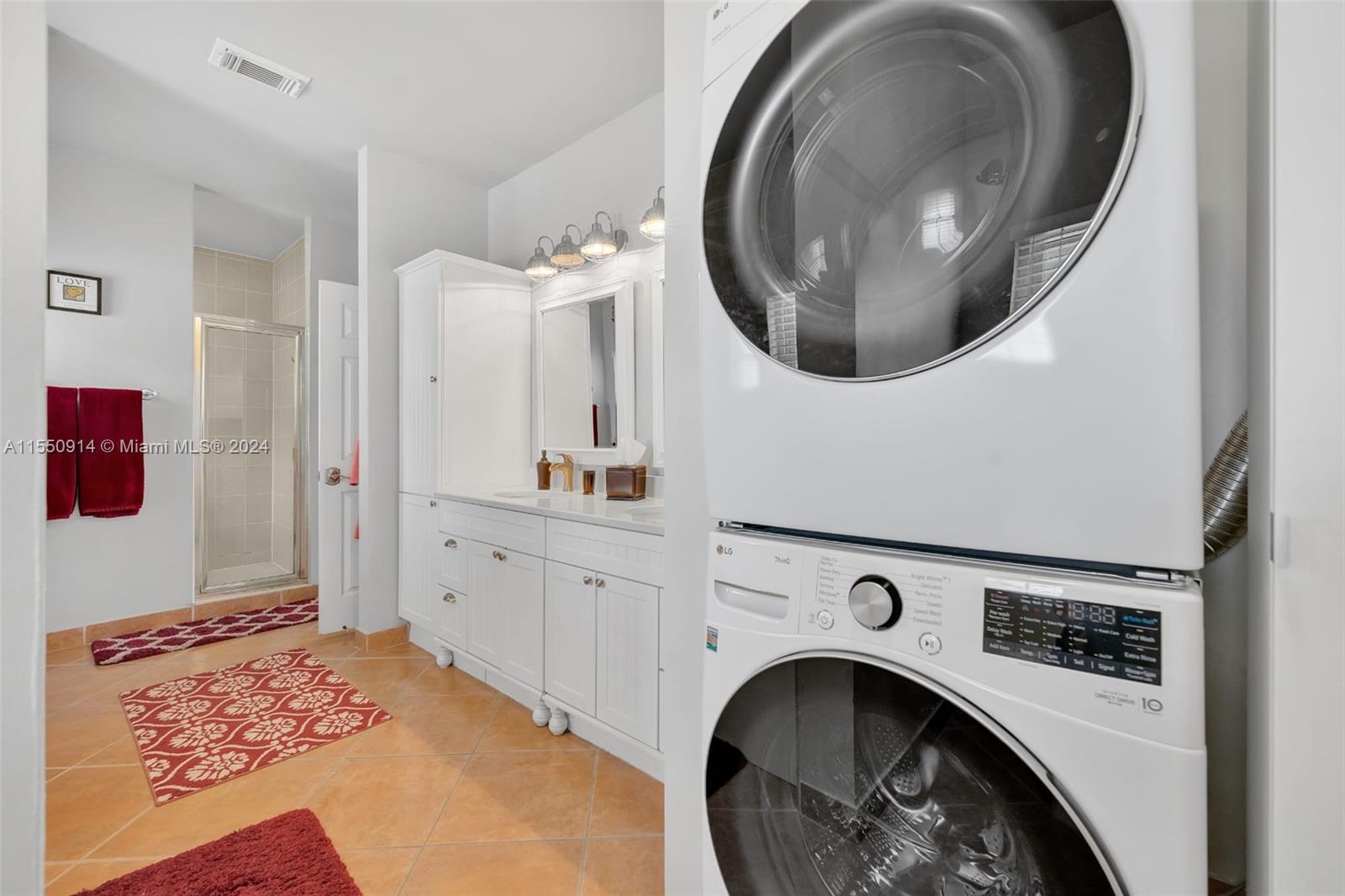 13810 132nd Ave, Miami, FL, 33186 United States, 3 Bedrooms Bedrooms, ,3 BathroomsBathrooms,Residential,For Sale,132nd Ave,A11550914