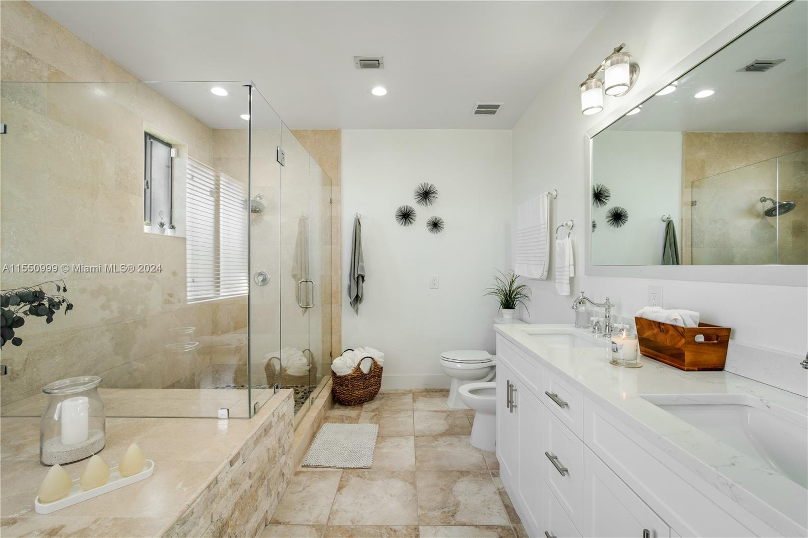 16850 SW 164th St, Miami, Florida 33187, 3 Bedrooms Bedrooms, ,3 BathroomsBathrooms,Residential,For Sale,16850 SW 164th St,A11550999