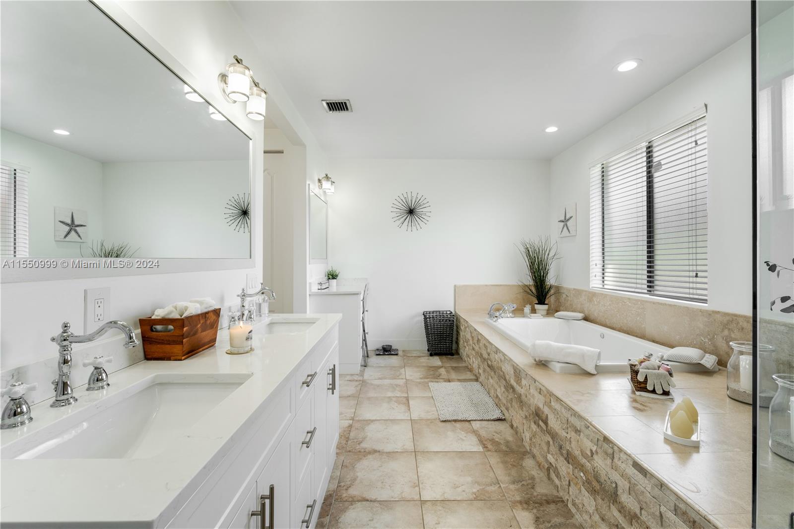 16850 SW 164th St, Miami, Florida 33187, 3 Bedrooms Bedrooms, ,3 BathroomsBathrooms,Residential,For Sale,16850 SW 164th St,A11550999