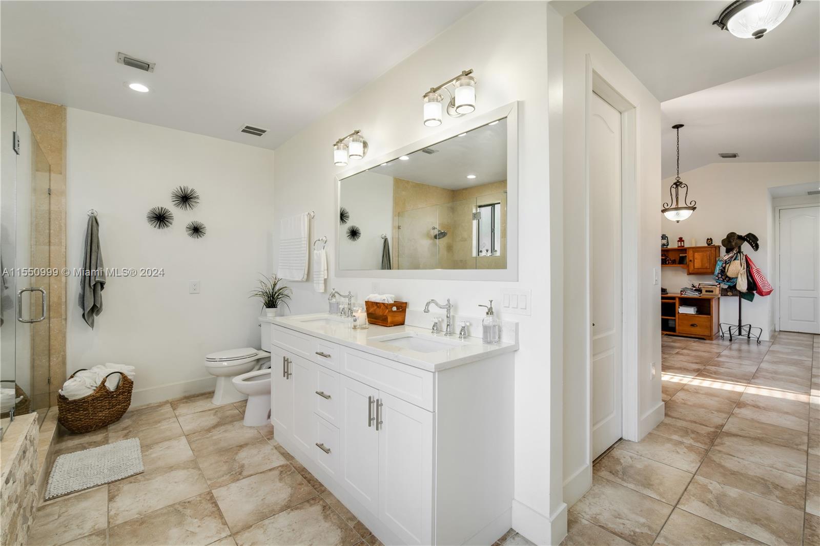 16850 SW 164th St, Miami, Florida 33187, 3 Bedrooms Bedrooms, ,3 BathroomsBathrooms,Residential,For Sale,16850 SW 164th St,A11550999