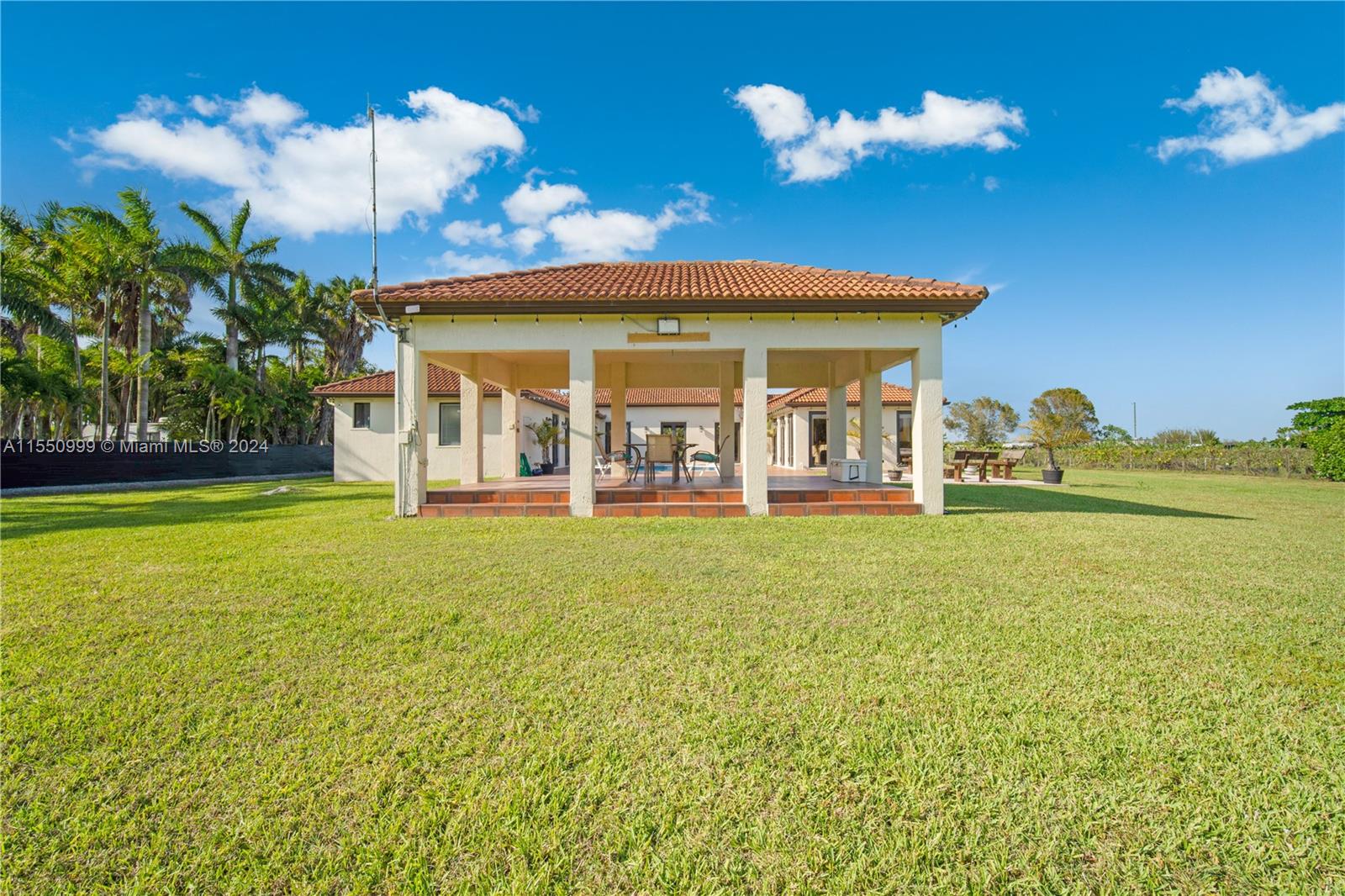 16850 SW 164th St, Miami, Florida 33187, 3 Bedrooms Bedrooms, ,3 BathroomsBathrooms,Residential,For Sale,16850 SW 164th St,A11550999