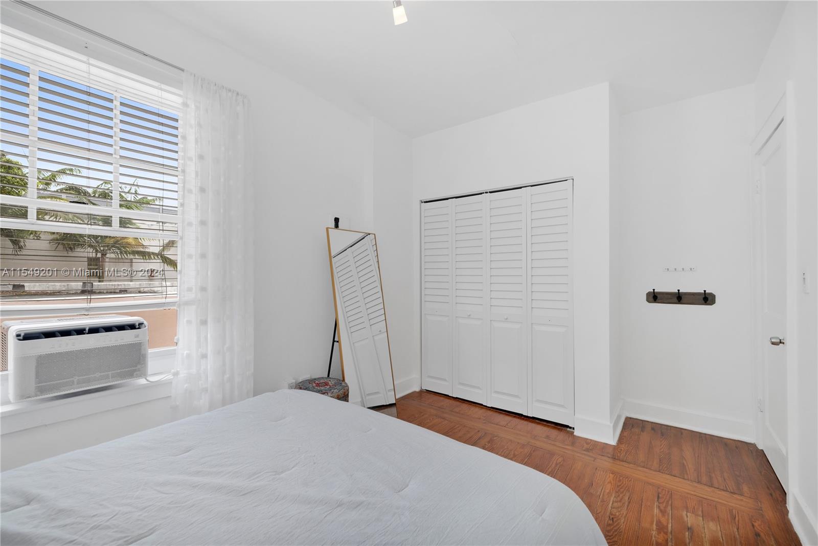 642 Michigan Ave 11, Miami Beach, Florida 33139, 1 Bedroom Bedrooms, ,1 BathroomBathrooms,Residential,For Sale,642 Michigan Ave 11,A11549201
