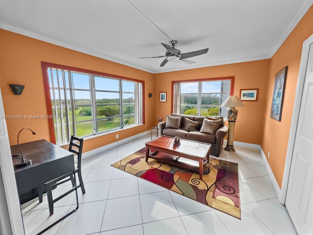 3050 Palm Aire Dr, Pompano Beach, FL, 33069 United States, 3 Bedrooms Bedrooms, ,2 BathroomsBathrooms,Residential,For Sale,Palm Aire Dr,A11551058
