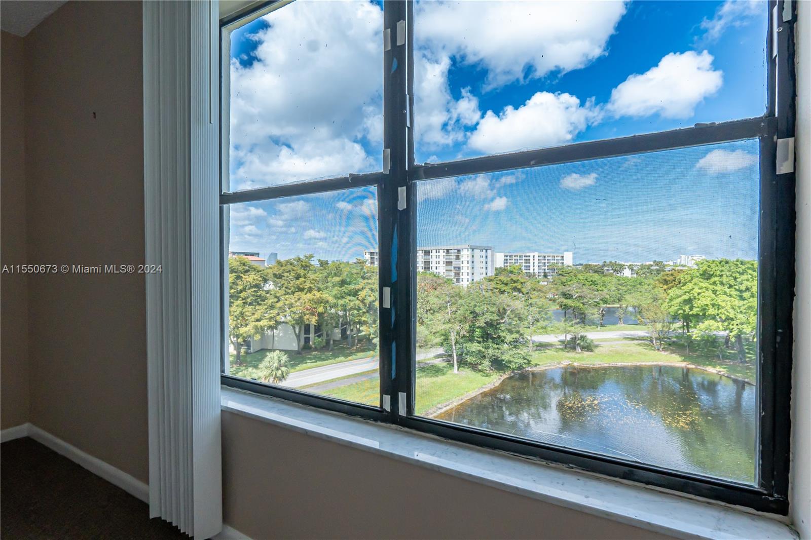2304 S Cypress Bend Dr 711, Pompano Beach, Florida 33069, 2 Bedrooms Bedrooms, ,2 BathroomsBathrooms,Residential,For Sale,2304 S Cypress Bend Dr 711,A11550673