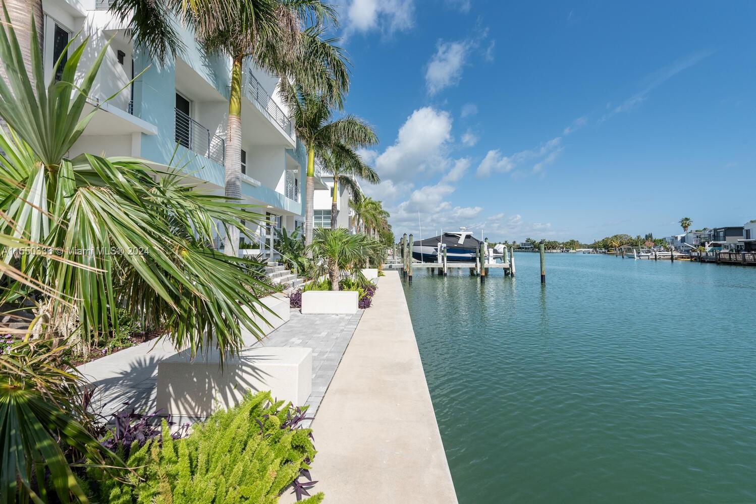 47 SHORE DR, Miami Beach, FL, 33141 United States, 4 Bedrooms Bedrooms, ,4 BathroomsBathrooms,Residential,For Sale,SHORE DR,A11550336
