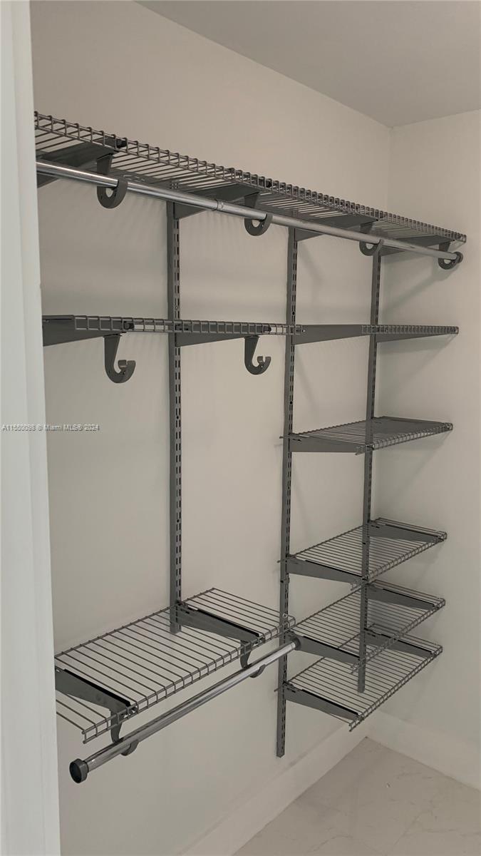 870 NW 87th Ave 202, Miami, Florida 33172, 3 Bedrooms Bedrooms, ,2 BathroomsBathrooms,Residential,For Sale,870 NW 87th Ave 202,A11550098