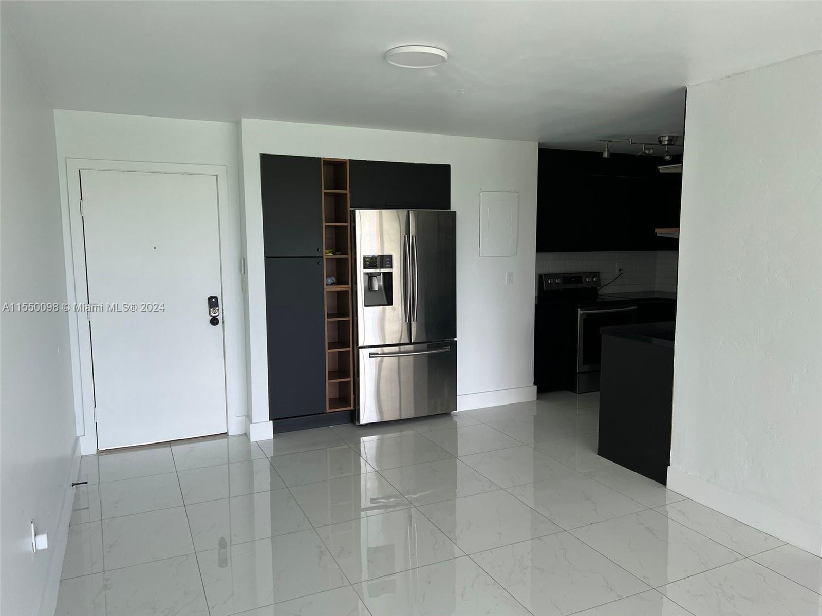 870 NW 87th Ave 202, Miami, Florida 33172, 3 Bedrooms Bedrooms, ,2 BathroomsBathrooms,Residential,For Sale,870 NW 87th Ave 202,A11550098
