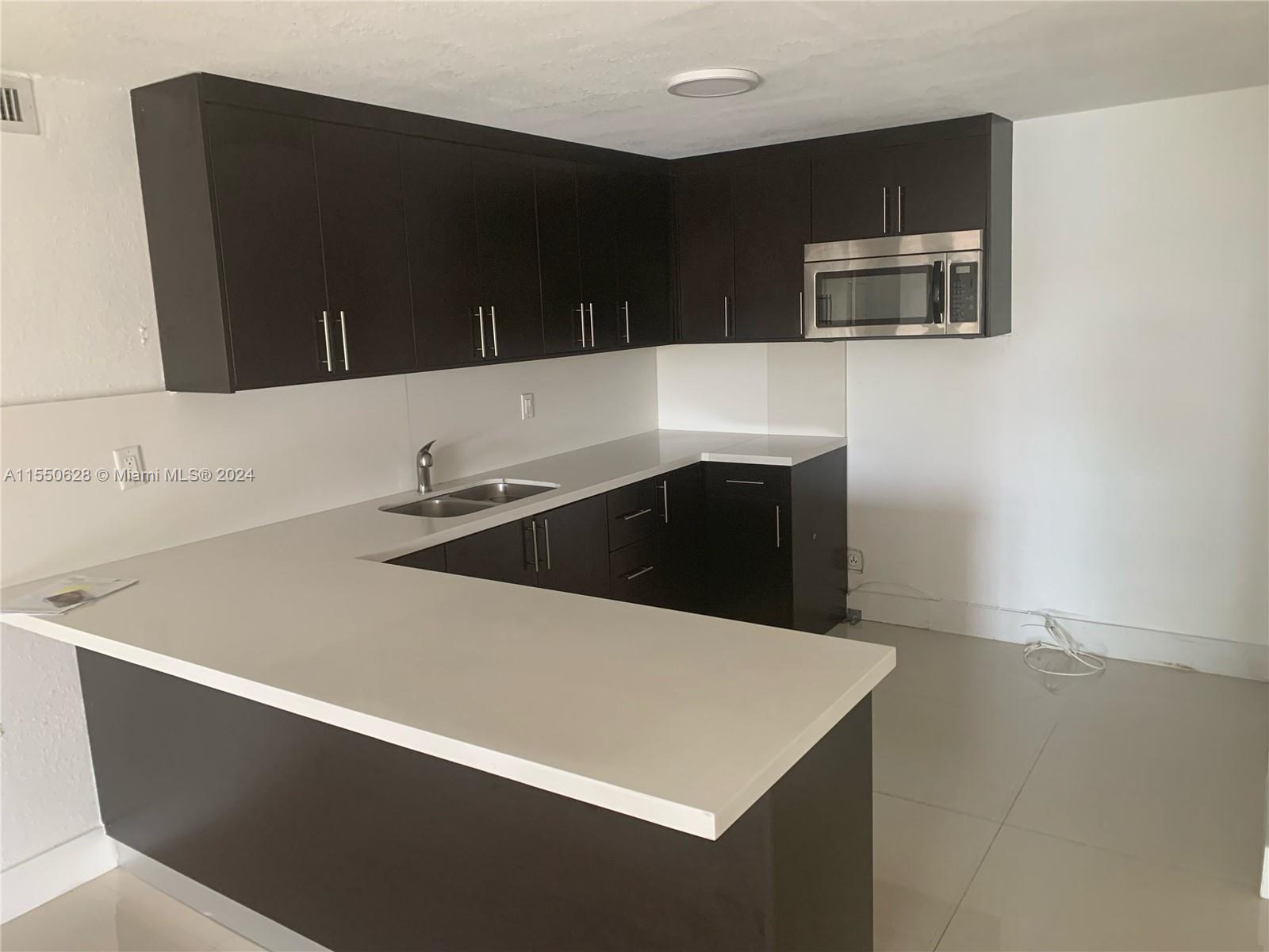 1910 56th St, Hialeah, FL, 33012 United States, 3 Bedrooms Bedrooms, ,2 BathroomsBathrooms,Residential,For Sale,56th St,A11550628