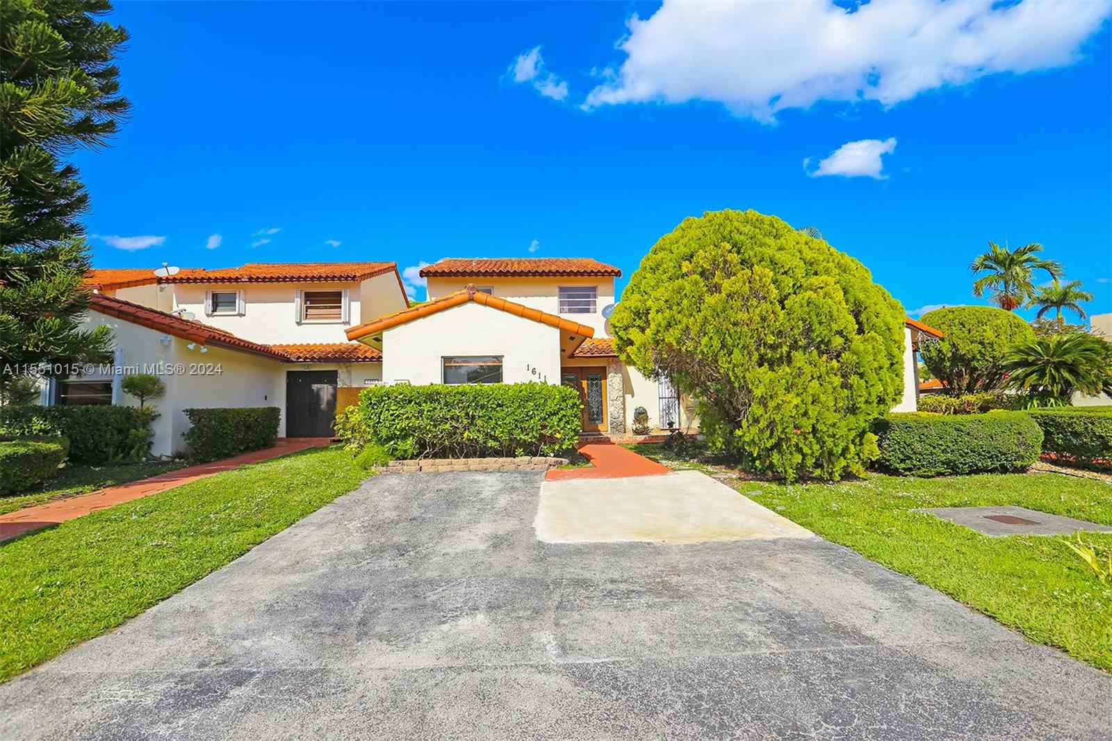 1611 124th Pl Concourse, Miami, FL, 33175 United States, 3 Bedrooms Bedrooms, ,3 BathroomsBathrooms,Residential,For Sale,124th Pl Concourse,A11551015