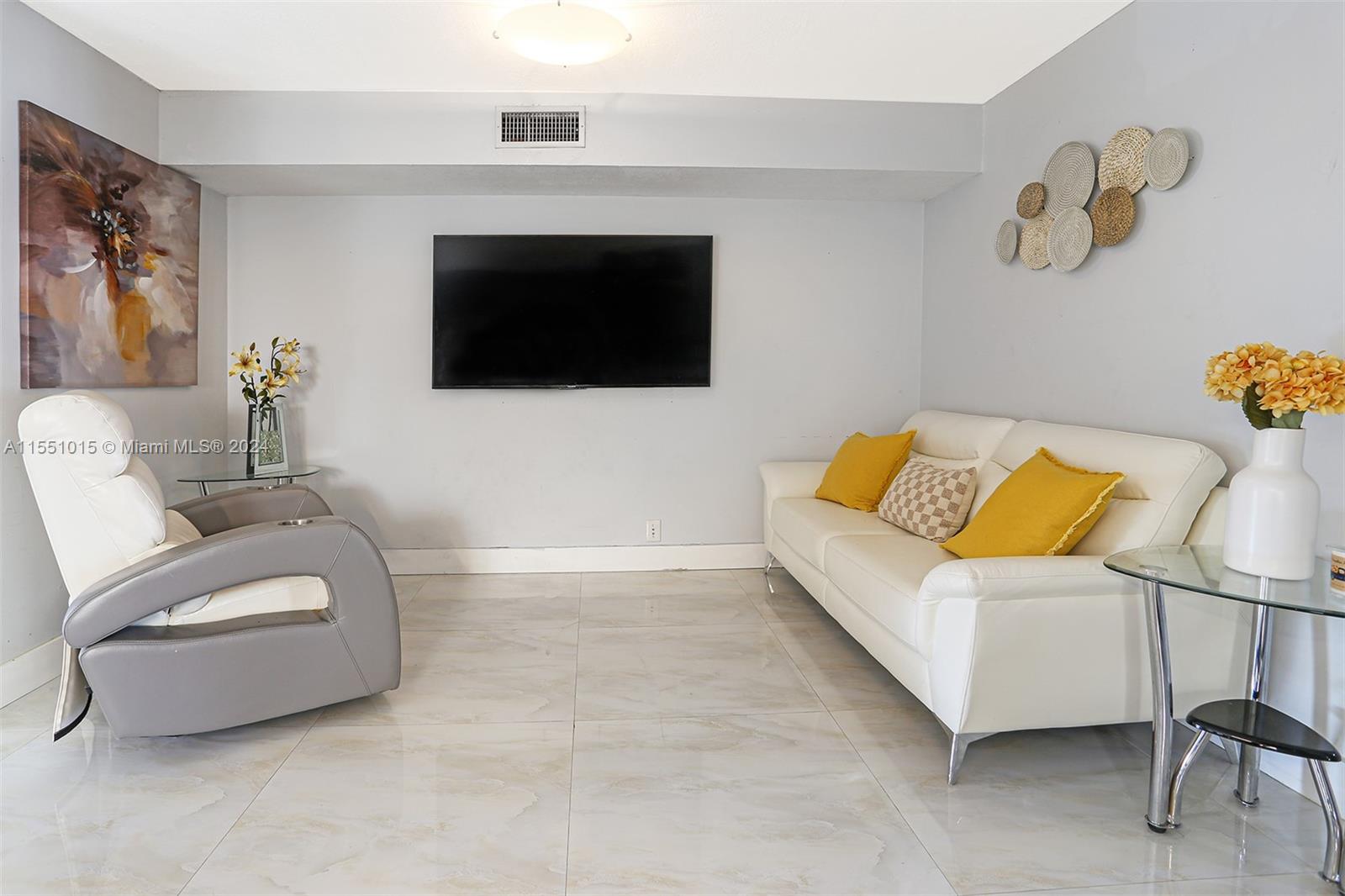 1611 124th Pl Concourse, Miami, FL, 33175 United States, 3 Bedrooms Bedrooms, ,3 BathroomsBathrooms,Residential,For Sale,124th Pl Concourse,A11551015