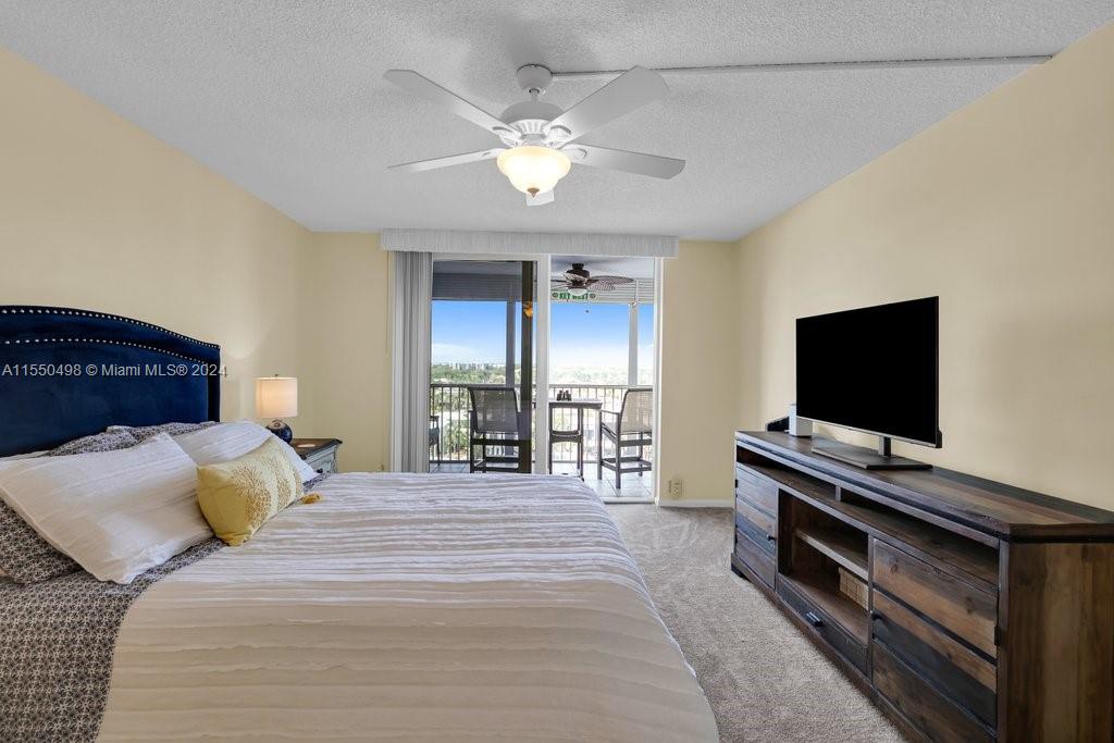 303 Riverside Dr, Pompano Beach, FL, 33062 United States, 1 Bedroom Bedrooms, ,1 BathroomBathrooms,Residential,For Sale,Riverside Dr,A11550498
