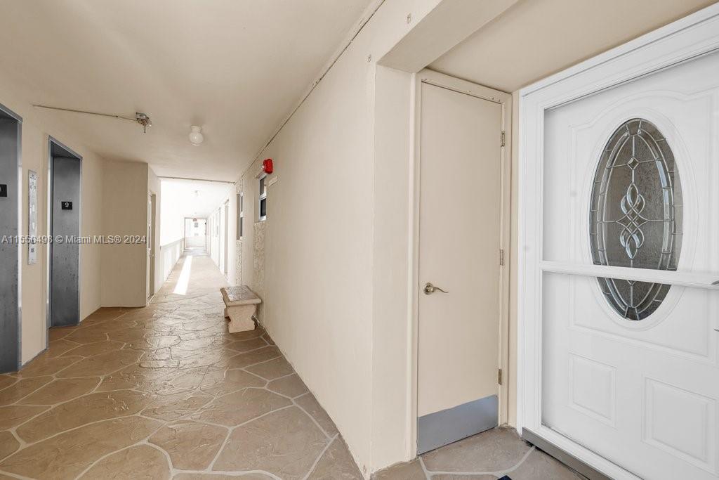303 Riverside Dr, Pompano Beach, FL, 33062 United States, 1 Bedroom Bedrooms, ,1 BathroomBathrooms,Residential,For Sale,Riverside Dr,A11550498