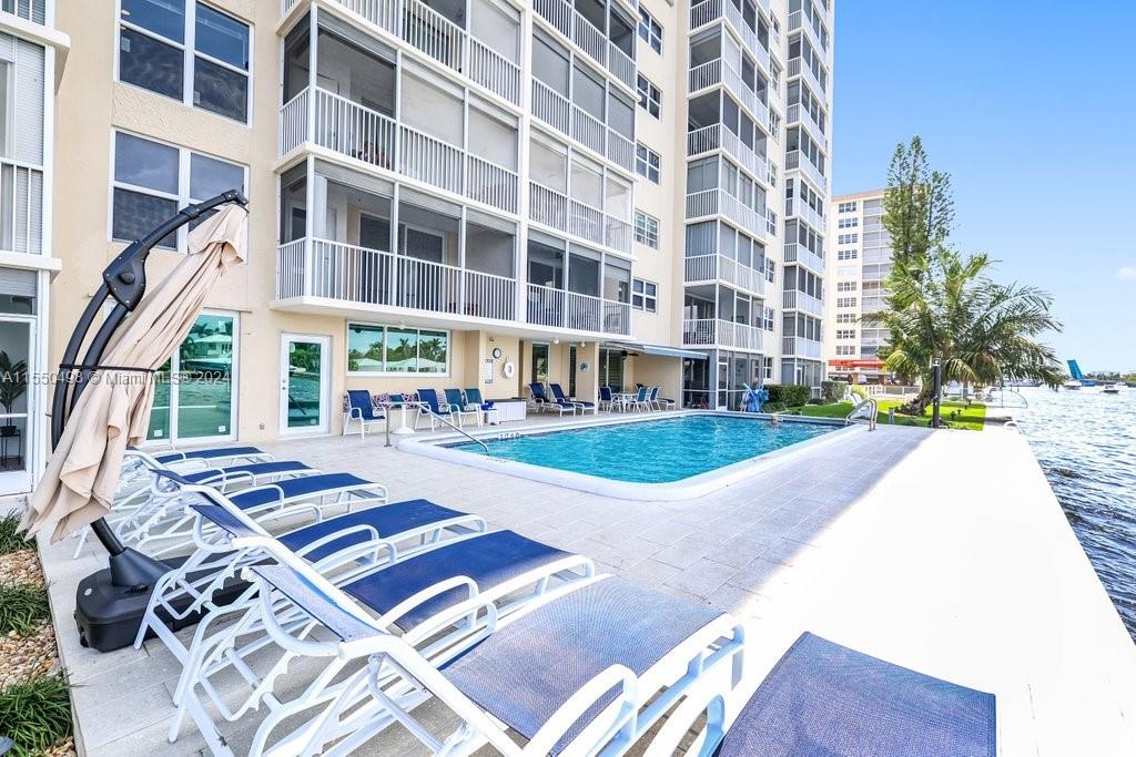 303 Riverside Dr, Pompano Beach, FL, 33062 United States, 1 Bedroom Bedrooms, ,1 BathroomBathrooms,Residential,For Sale,Riverside Dr,A11550498